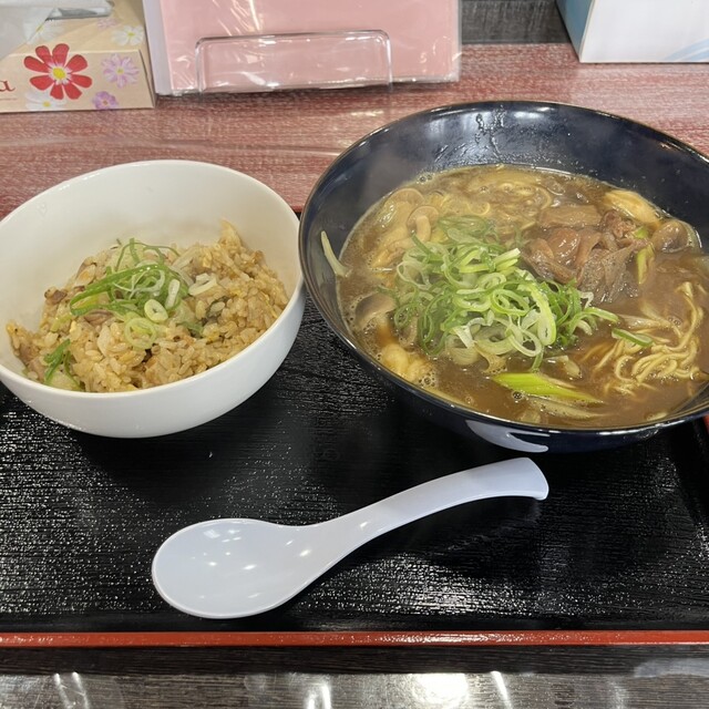 西二見の「ラーメン・餃子 友」が1周年！8月1日～3日の期間お得なキャンペーン開催！明石じゃーなる明石市の地域情報サイト