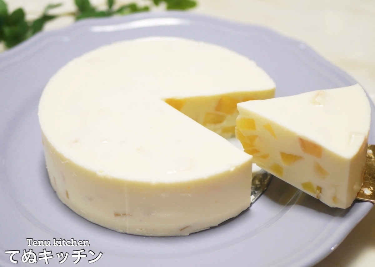 ホットケーキミックスで簡単！りんごのヨーグルトケーキ