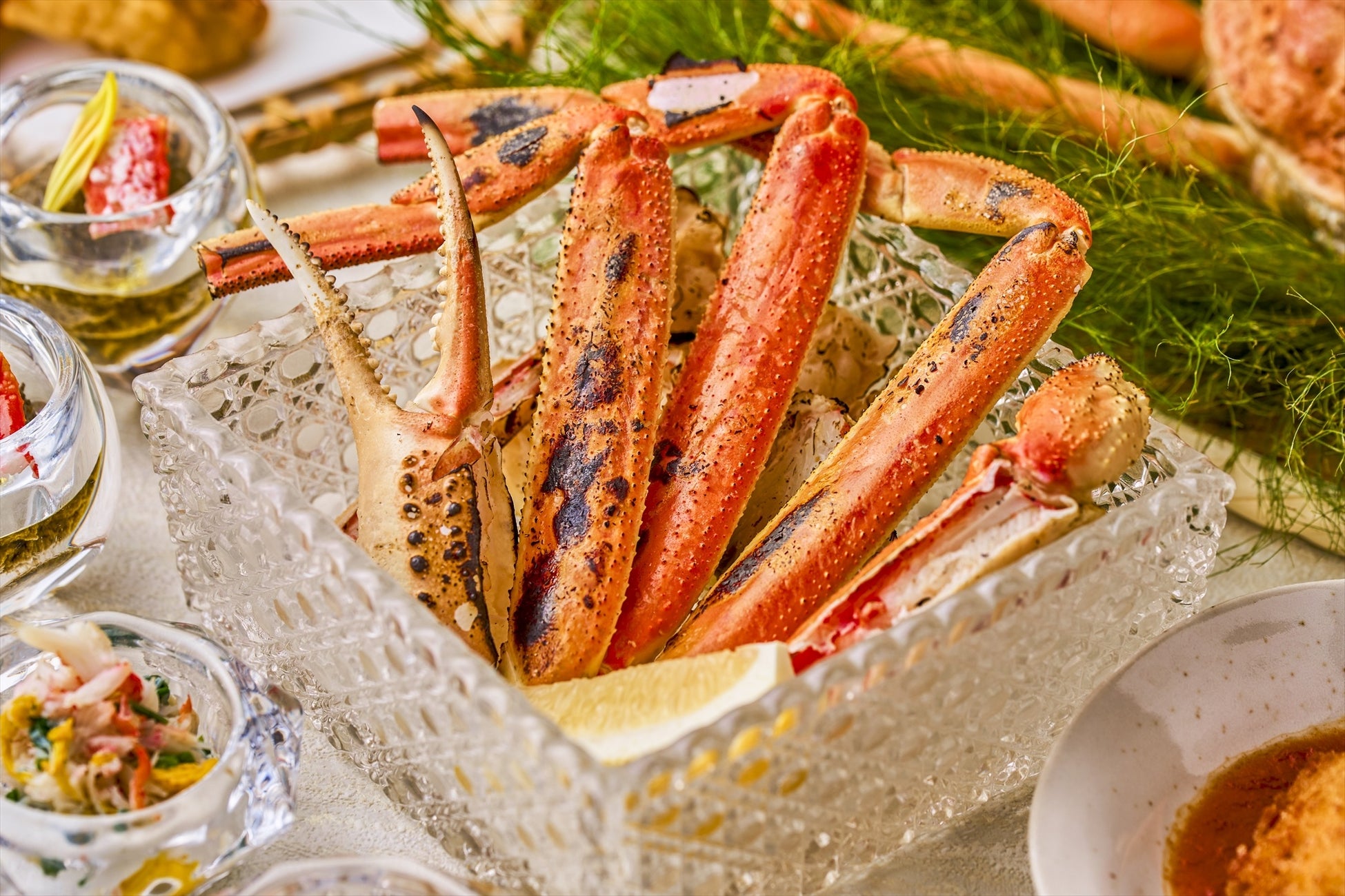 かにご飯の献立 副菜：変わりきんぴら、汁物：にらともやしのみそ汁 献立・メニュー 味の素パーク たべる楽しさを、もっと