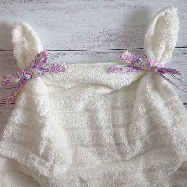 簡単 DIY タオル帽子作り方* 材料3つ 100均簡単手作り帽子♪ ケア帽子 how to make towel hatタオル帽子作り方 -YouTube