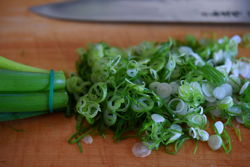 レシピ 余ったネギの青い部分で作る「自家製・ネギ油」富嶽はなぶさ3代目ブログ