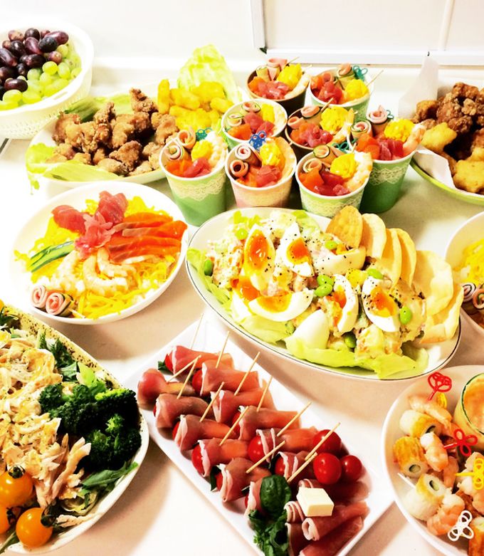 夏のパーティー料理 簡単ごちそう！３０分で華やか夏の持ち寄り料理６品 キッシュ チキン南蛮 夏野菜と豚肉の重ね焼き 夏野菜 前菜 ワイン おつまみ おうち居酒屋 作り置き 夕ご飯 簡単レシピ