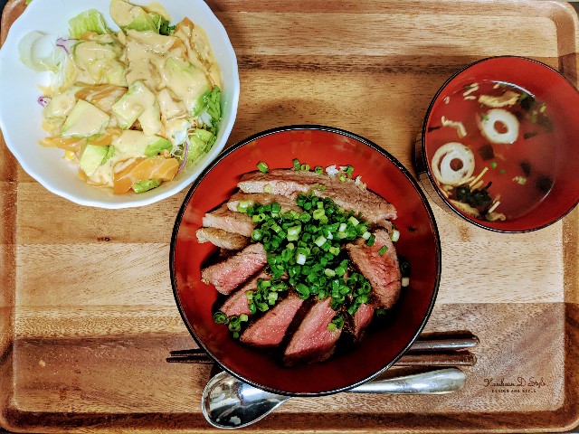 土佐あか牛ステーキガーリックライス 嶺北麻飯店official on X: 