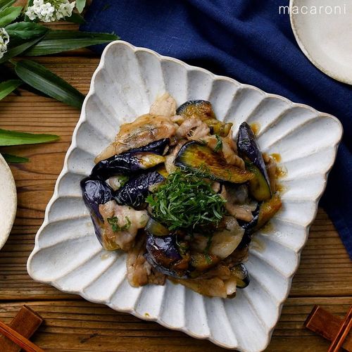 なすと豚ひき肉の甘辛炒め