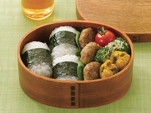 お弁当に！具だくさんで大満足！ おかずおにぎり簡単レシピ４選SATETO さてと