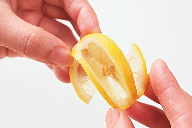 ホーセズネック～らせん状のレモンの皮が特徴の人気のブランデーカクテル～ - Liquor Freak