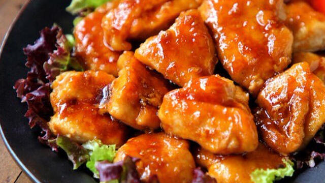 うなぎの炊き込みご飯の献立 副菜：小松菜としらすの炒め物、汁物：キャベツとしめじの味噌汁 献立・メニュー 味の素パーク たべる楽しさを、もっと