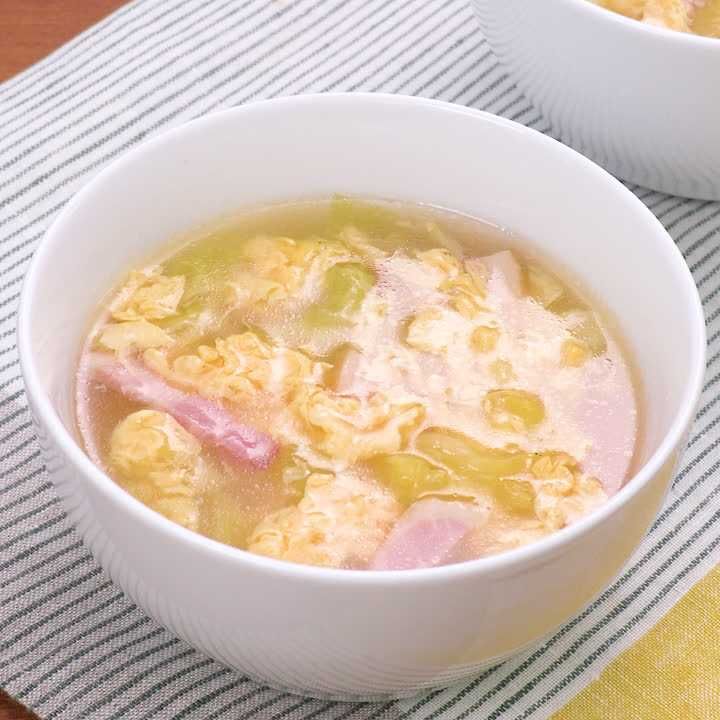 余った食材で☆『大根と人参と玉ねぎのコンソメスープ』