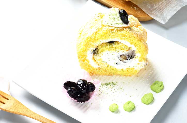 ビスキュイロールケーキkurikuri徳島のお菓子教室、マジパン細工、布エプロン製作・販売