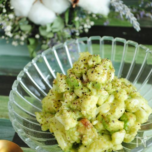 疲れた体にぴったりの簡単レシピ「アボカドとカッテージチーズのサラダ」美的.com