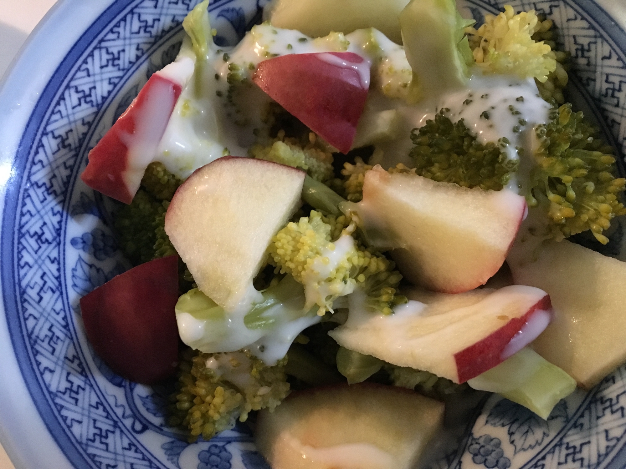 ブロッコリーを茎 芯 までおいしく食べる人気レシピを教えます。 無駄なく使い切りキッコーマンホームクッキング