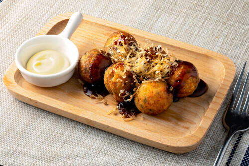 タコパが盛り上がる！ちょっと変わったタコ焼きの具材おすすめ5選