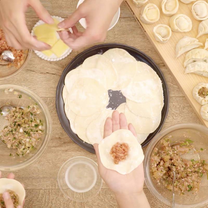 餃子の皮で！パリッパリ♪シュリンプロール☆