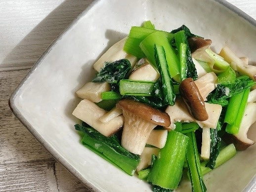 炒め野菜の生姜焼きのせの献立 副菜：セロリとチャーシューの香りあえ、汁物：豆腐とねぎのみそ汁 献立・メニュー 味の素パーク たべる楽しさを、もっと