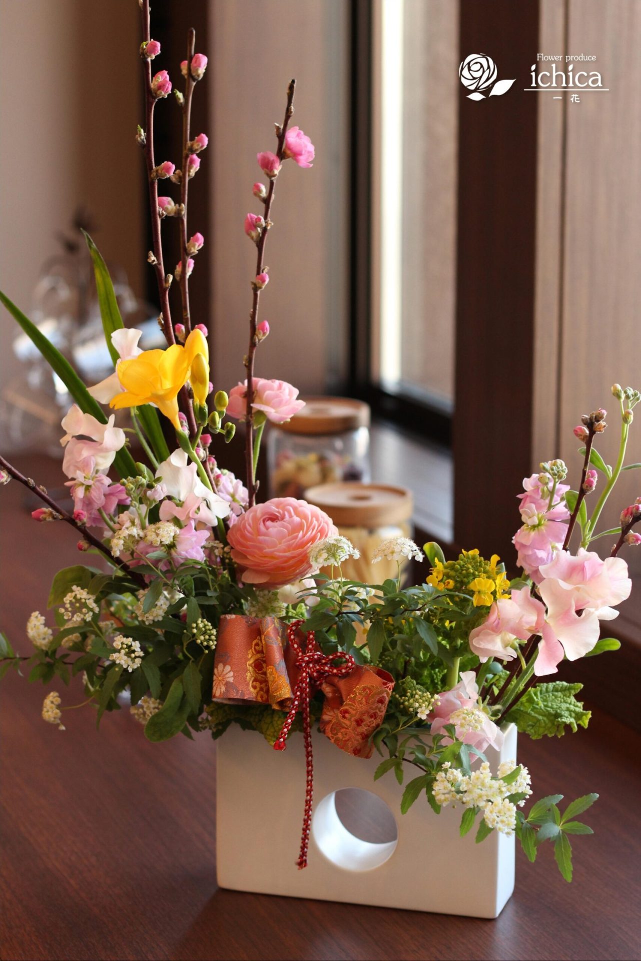 楽天市場 ひなまつり お雛様 フラワーアレンジメント花・観葉植物 ：花・ガーデン・DIYの通販