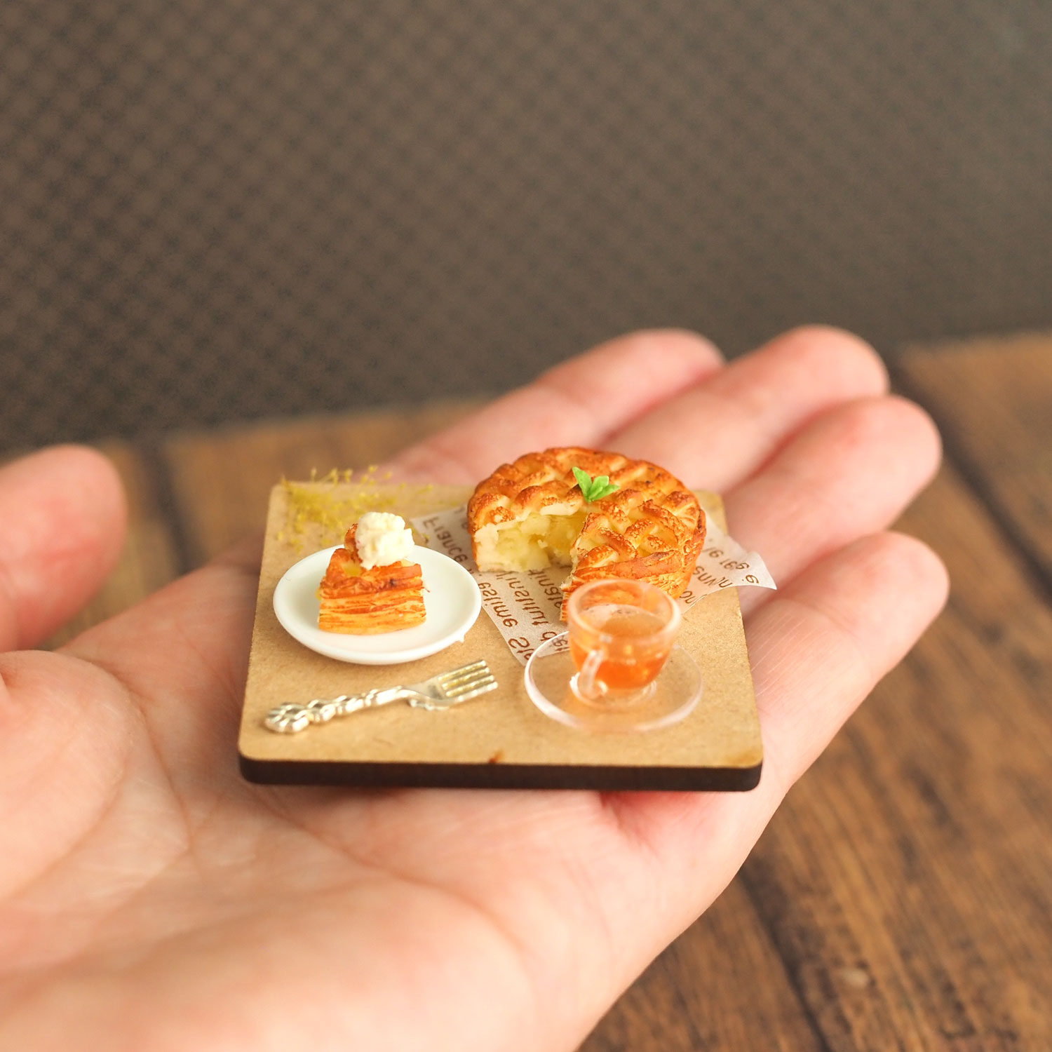 樹脂粘土 誰でも簡単でリアルに作れる方法！作り方を詳しく紹介 樹脂粘土とレジンで作るカレーライス ミニチュアフード How to makesmall curry rice