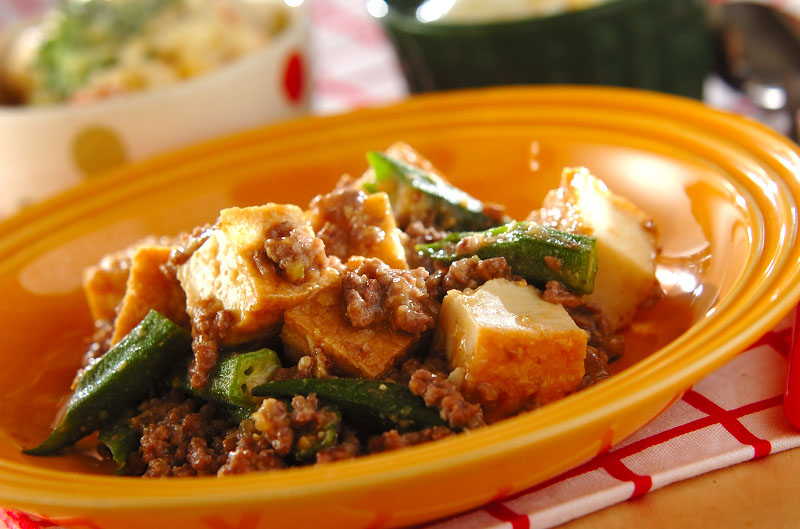 ごはんがすすむ♪ 小松菜と厚揚げのひき肉あんかけ炒め