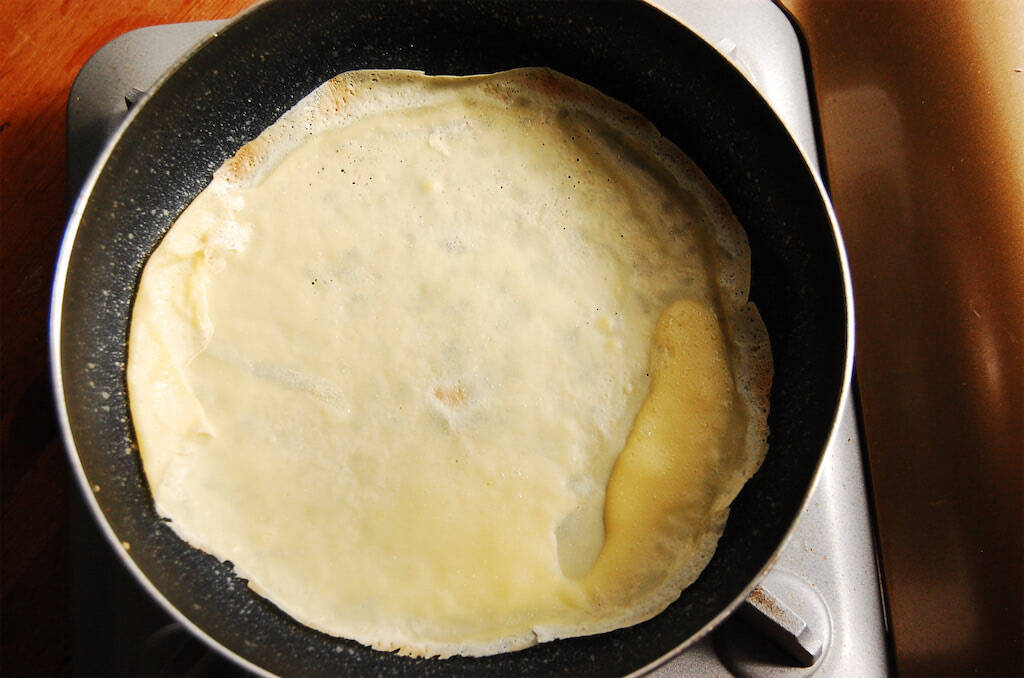 フレンチマダム直伝！おいしいクレープ生地の作り方♡フランス生活でおやつ手作り│食いしんぼうの HAPPYLIFE ♥