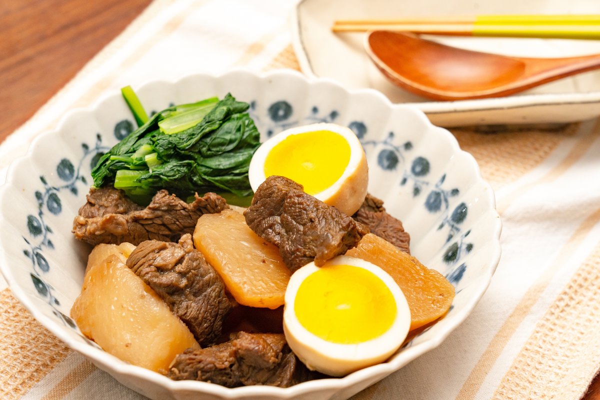 居酒屋さん風☆牛すね肉と大根・こんにゃくの煮込み レシピ・作り方 by 楽天出店店舗：新垣ミート楽天市場店 - 楽天レシピ