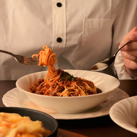 イタリアの猫がパスタを食べるって本当ですか? - 本当です。この前- Yahoo!知恵袋