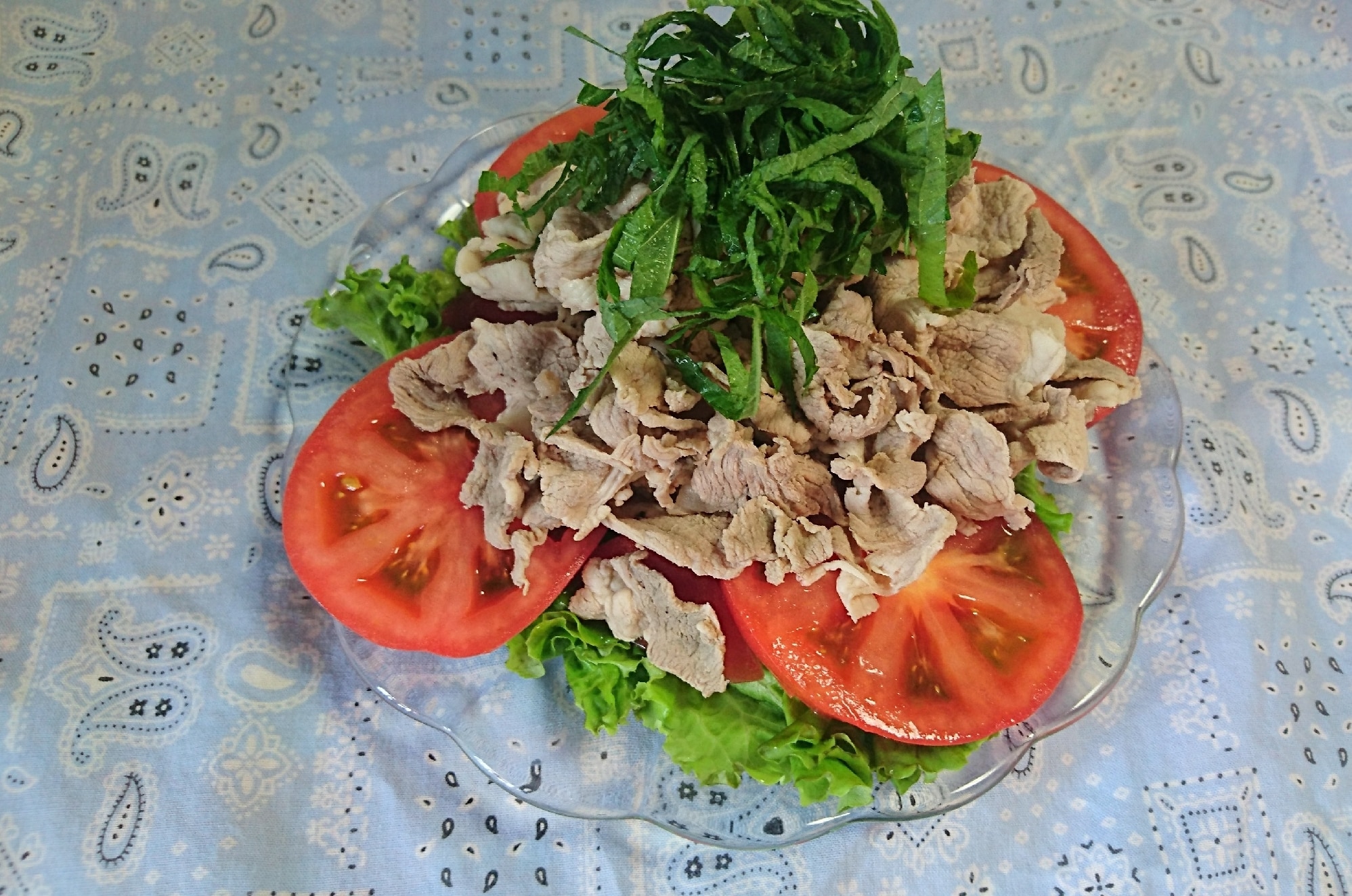 並べるだけでおしゃれに☆もりもり食べる冷しゃぶサラダ と晩ごはん : 井上かなえオフィシャルブログ 「母ちゃんちの晩御飯とどたばた日記」Powered by ライブドアブログ