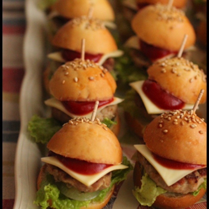 10月18日のお誕生日オードブル京都でおなじみ！伏見の手作り弁当＆お惣菜 やさい・きっちん