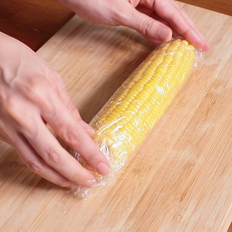 検証！とうもろこしは“ゆでる、蒸す、レンジ”どれがベスト？: フードライター浅野陽子の「美食の細道」