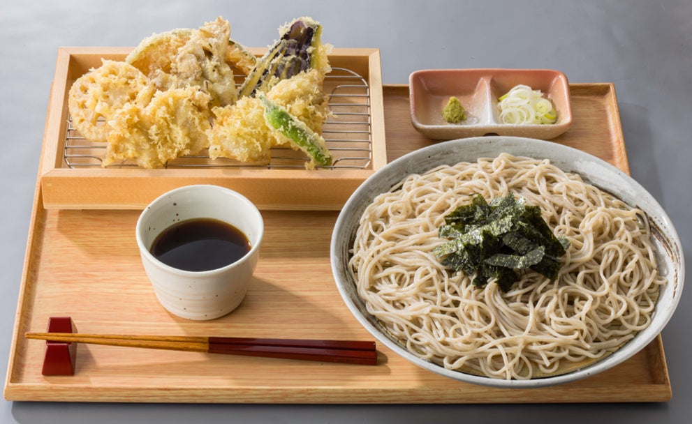 麻布十番「総本家 更科堀井」〜 最強の鴨せいろを見極める 東京そば屋巡り①〜風まかせ 運まかせ