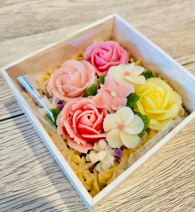 奈良の和菓子梅守本店「うめとおはぎ hanaemu-はなえむ-」で季節の花を楽しむ贅沢おはぎセットほごっち