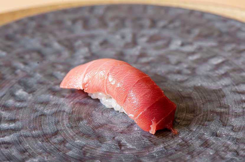 40貫を余裕でペロリ!? 銀座老舗店の「高級寿司食べ放題」に挑戦してみた！ - LIVE JAPAN日本の旅行・観光・体験ガイド