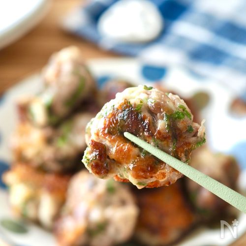 節約レシピ♪ 豚こま肉と大葉の『塩ダレつくね』が食べ応え抜群で超絶品！ - てぬキッチン