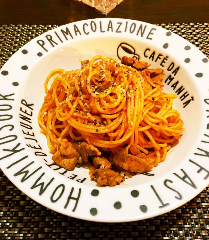 豚こま肉とキノコの煮込みソースパスタ🍝 家にある調味料で簡単に濃厚ソースができてこれは激うまです！ しかもワンパン調理で簡単です🍳パスタパスタレシピきのこソースパスタ煮込みソースパスタ豚こま肉ときのこの煮込みソースパスタワンパンパスタ