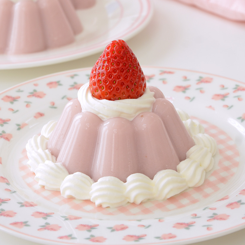 混ぜて冷やすだけ！ふるふる♡いちごのミルクプリンの作り方Strawberry milk pudding recipe