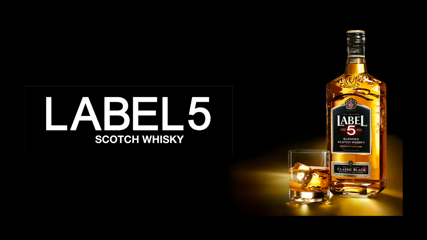 名入れ ウイスキー ブラックニッカ スペシャル 720ml 好きな写真で作れる 写真入り名入れラベル 名入れ お酒 ギフト プレゼント 誕生日結婚祝い 結婚記念日 出産祝い 還暦祝い 男性 女性 敬老の日 ＊他の商品はこちら→ -ドリームクラフト - プレゼント＆ギフトの