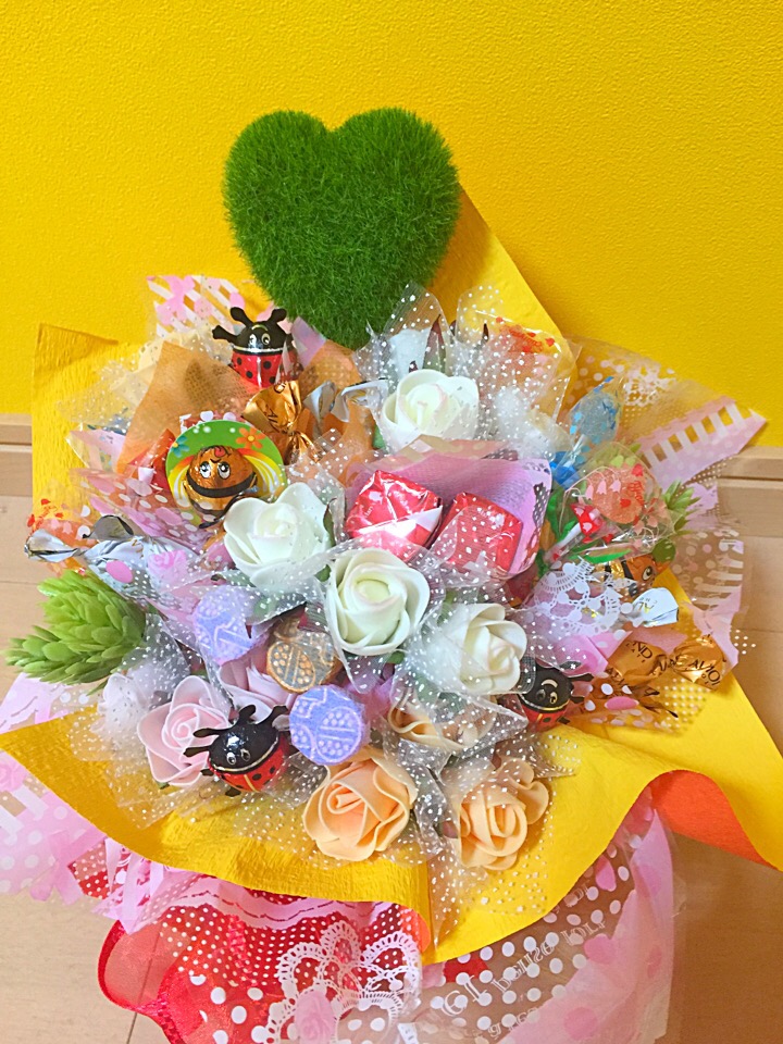 キャンディーブーケの作り方、おいしいお菓子の花束レシピお菓子・パン材料・ラッピングの通販 cotta＊コッタ