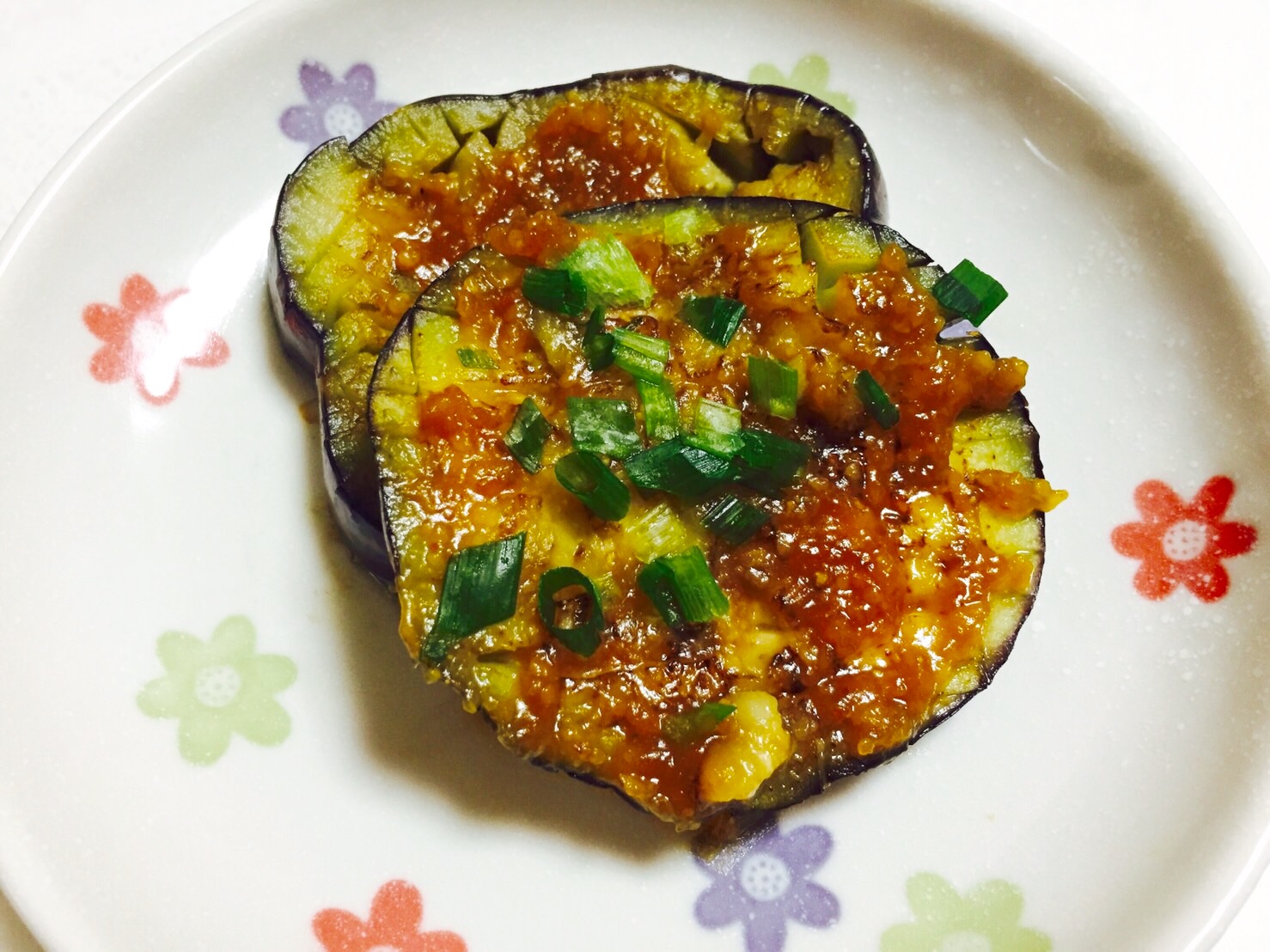 サイコロステーキとなすとじゃがいものボリューム炒め