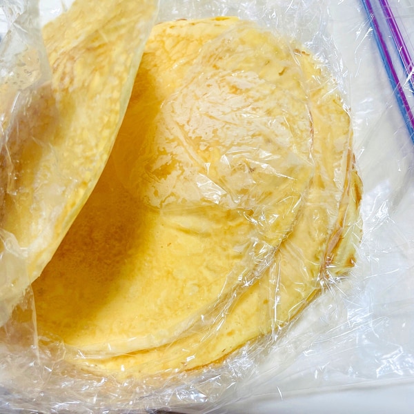 クレープバー ごろっといちご 5本セット 生クリーム クレープ 冷凍 アイスクレープ イベント パーティー 差し入れ プチギフト クレープ アイスクリスマス 誕生日会 スイーツ ギフト 個包装 小分け