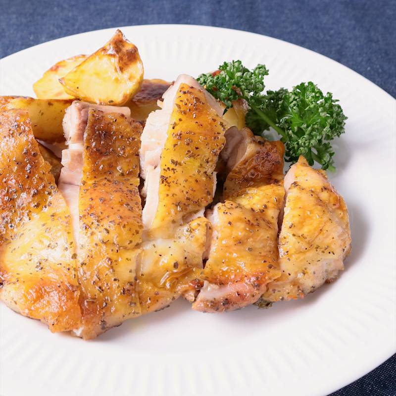 下味冷凍 鶏もも肉とじゃがいものオーブン焼き