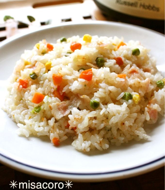 炊飯器で簡単 丸ごとチキンピラフクラシル