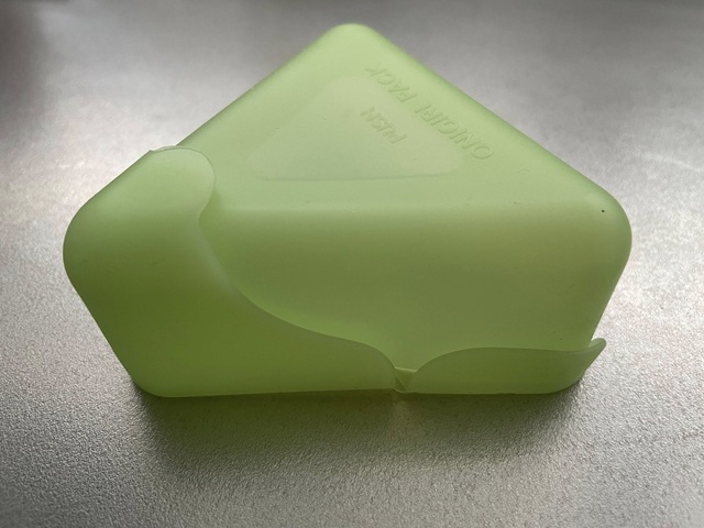 ダイソーの「簡単おにぎりパック」は冷凍OK！そのままレンジでチンできる！忙しい朝の新定番だねマイ定番スタイルROOMIE ルーミー