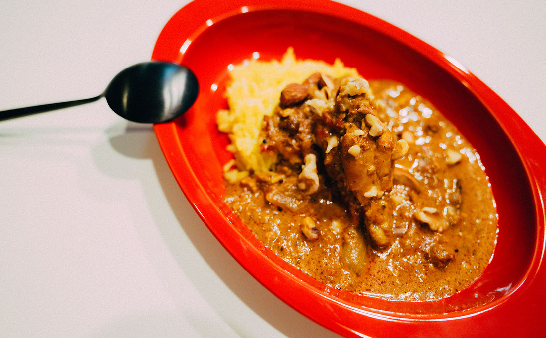 簡単❗️スパイスから作る本格インド風チキンカレ