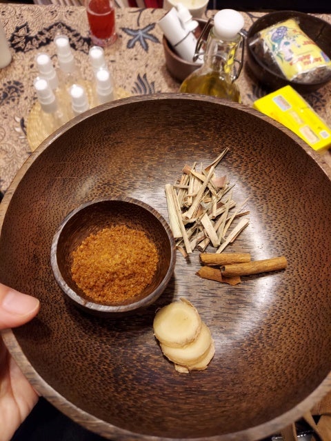 中古ジャムウの物語 インドネシアに伝わる美と健康の遺産ノファ・デウィ・スティアブディ