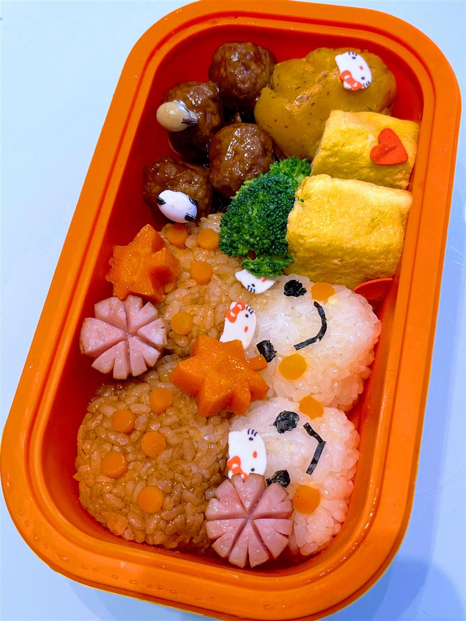 スタート！☆ マリオ クリボー＆キノコ弁当※※グレアのキャラ弁※※ 息子達へのラブレタ