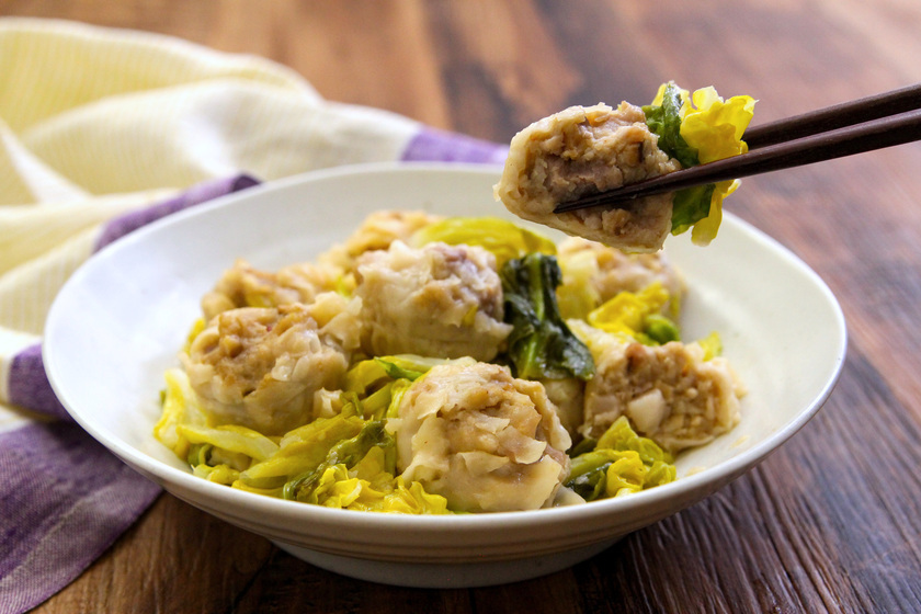 たこ焼き器で春キャベツたっぷり焼売の作り方 BURUNO ホットプレート kattyanneru