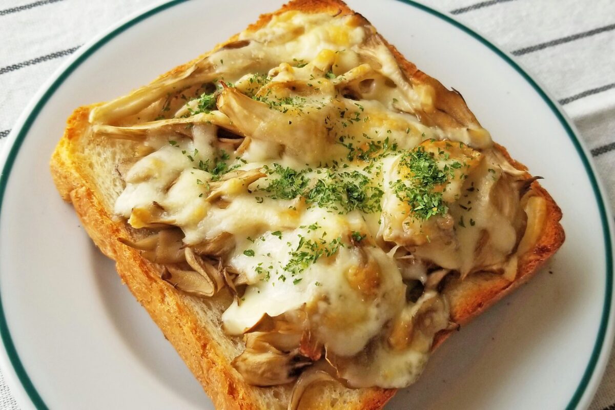 じゃがいもと舞茸のチーズマヨ焼き