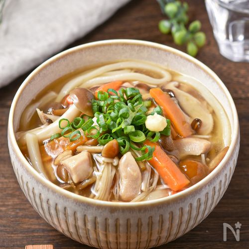 鶏白菜のうま塩うどん包丁不要解凍不要ランチ