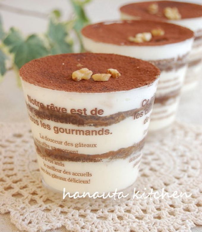 kei5522usap お家で作る本格ティラミスケーキ ⁡ 凝って見えるのに実は超簡単是非作ってみてください！！！❤️‍🔥 ティラミスケーキ材料 15cm丸型⁡ 15cmココアスポンジ 1台 生クリーム 200ml グラニュー糖50g 15g➕35gマスカルポーネ 200g 牛乳 100ml