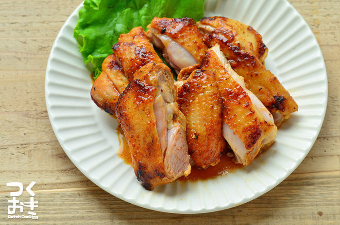 実は今日のお昼にケバブ@kebabbar_ampoulesで働いてました☺️ ケバブ大好きでお肉切るの憧れてた😂😂笑楽しい時間でした🥺 * *グルグルチキン ケバブバーアンプル