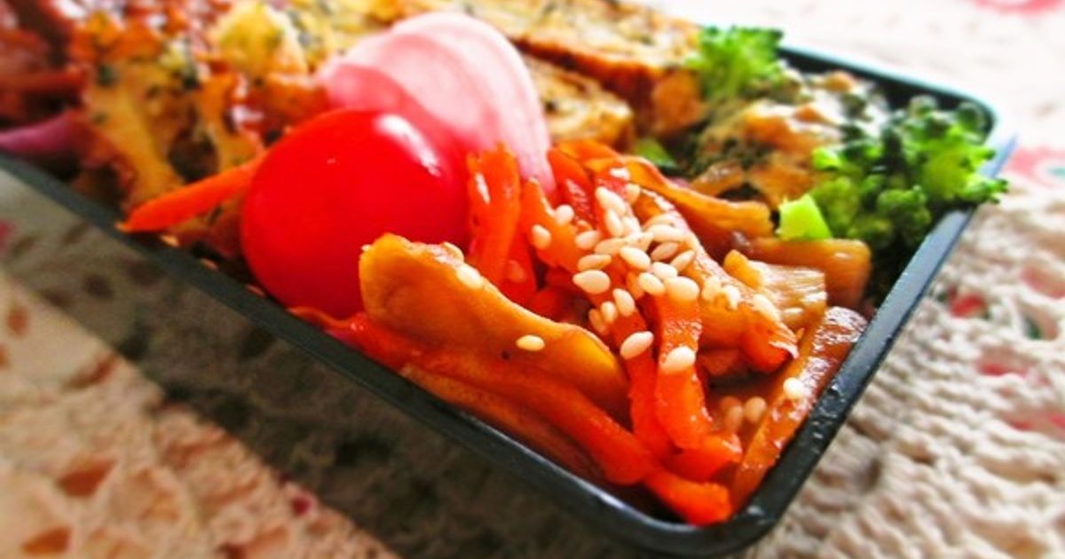 めんつゆで味が簡単に決まる！「にんじんとちくわのレンチン煮」