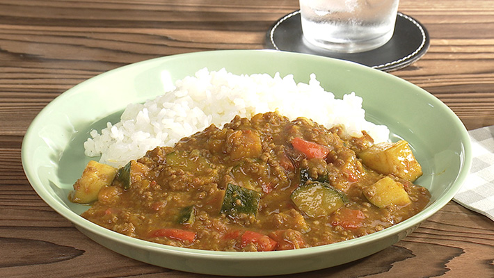 ひき肉とズッキーニのトマトカレー煮込み ごはん泥棒おかず
